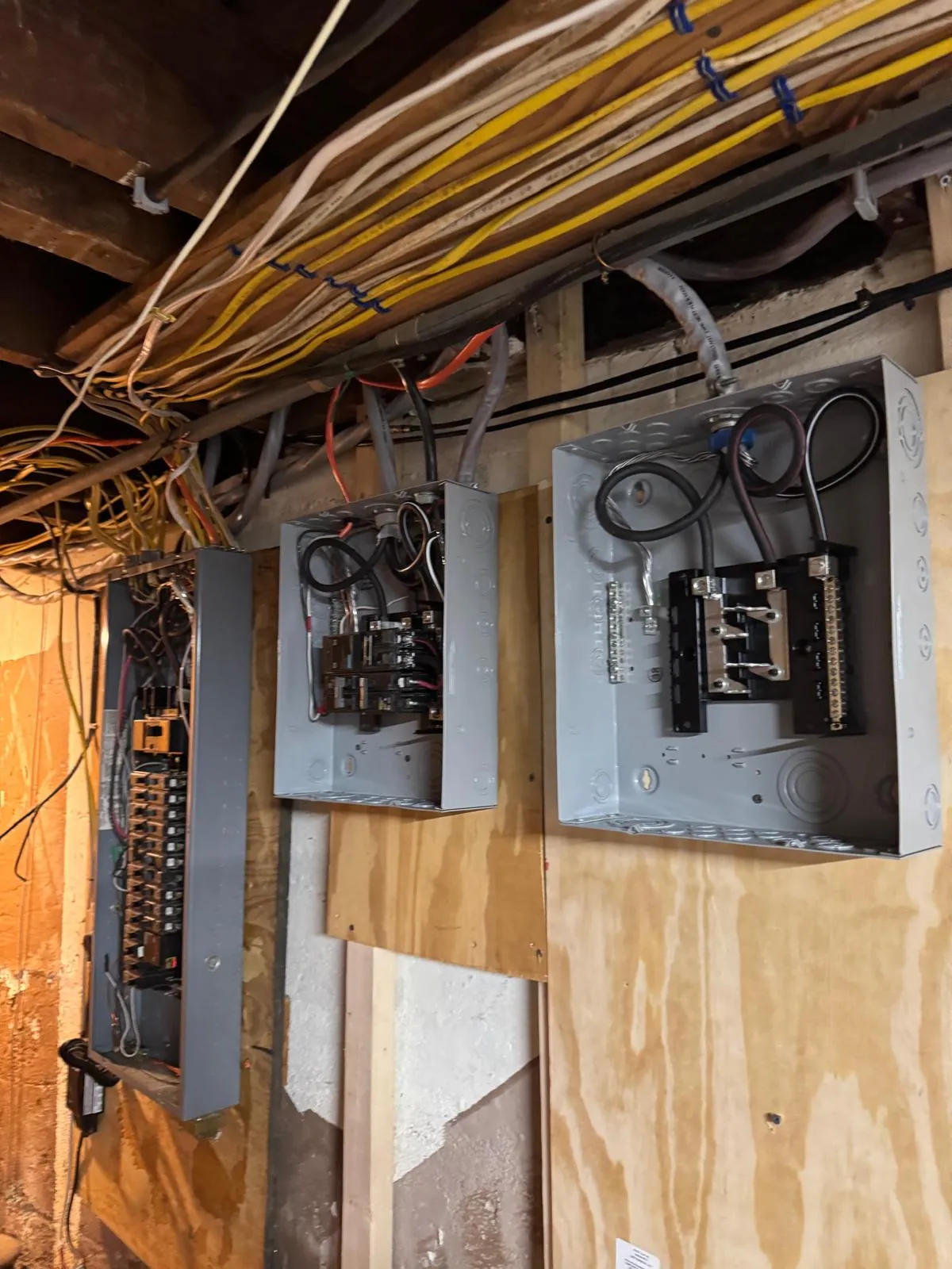 Electrical repair job in Waltham